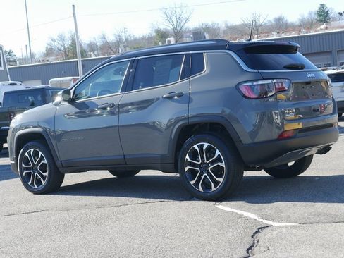 Used 2022 Jeep Compass Limited w/ Sun and Sound Group image 4