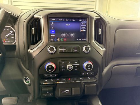 Used 2019 GMC Sierra 1500 AT4 w/ AT4 Premium Package image 26