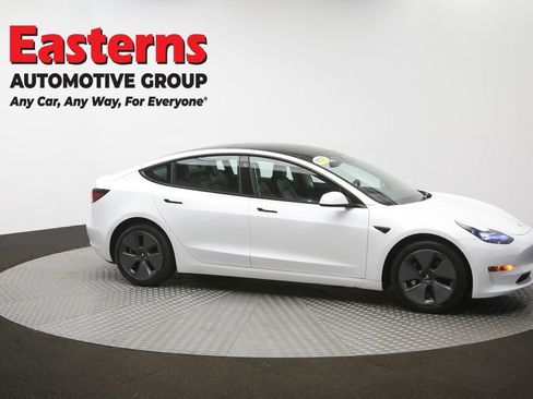 Used 2023 Tesla Model 3 Standard Range RWD image 43