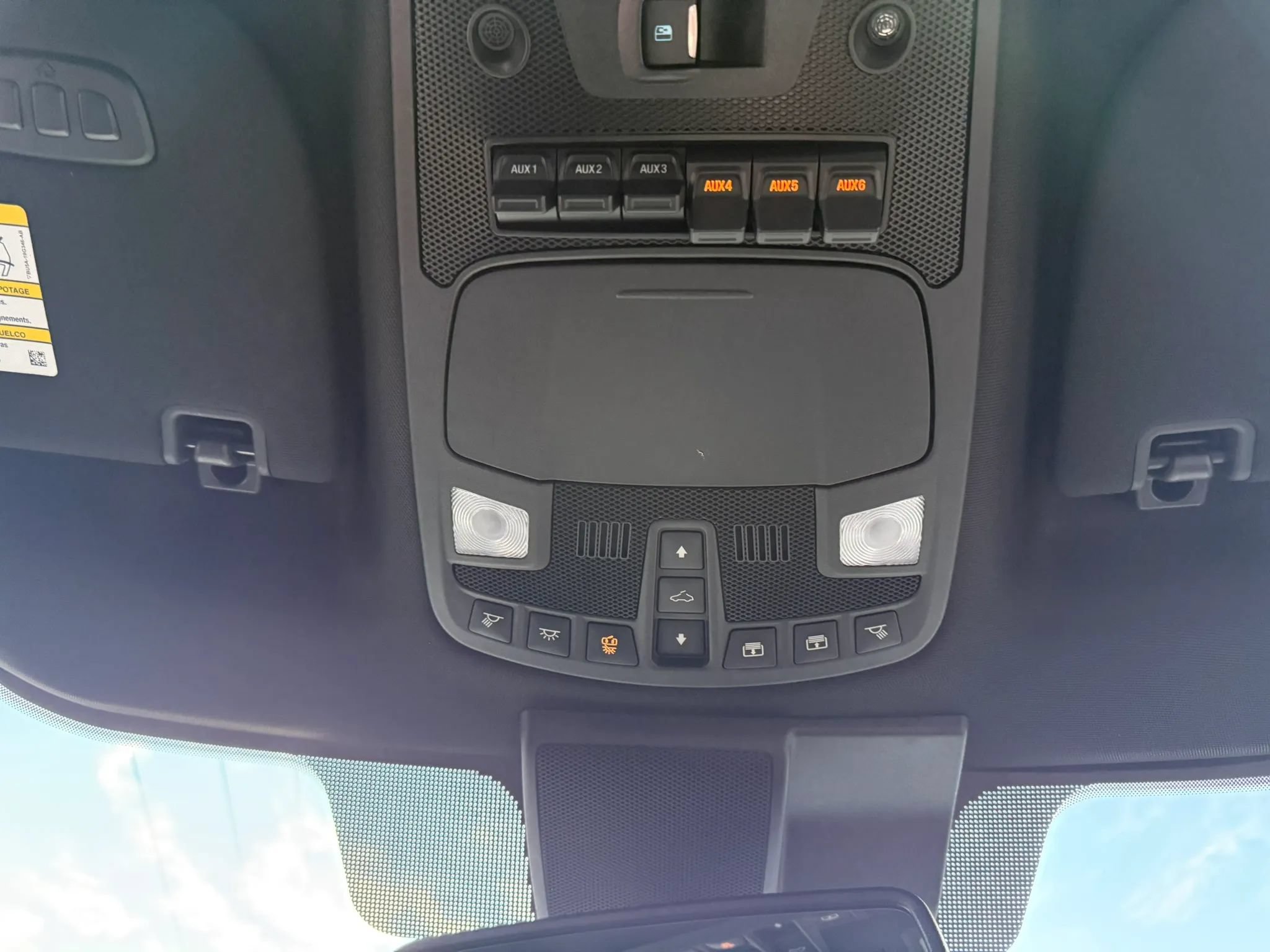 Used 2019 Ford F150 Raptor w/ Equipment Group 802A Luxury AWD/4WD image 34