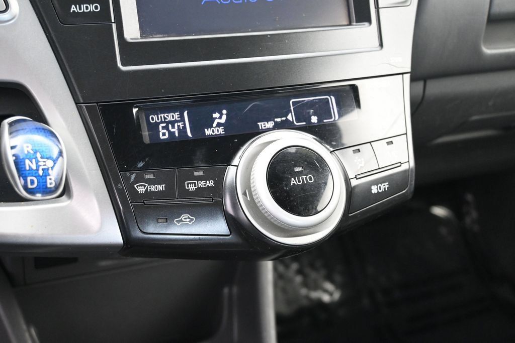 Used 2012 Toyota Prius V Two FWD image 23