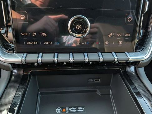 Used 2026 GMC Yukon XL Elevation w/ LPO, Floor Liner Package image 19