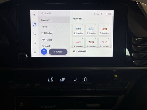 Certified 2025 Toyota Camry SE image 12