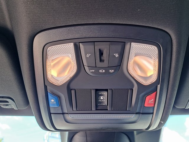 Used 2022 RAM 1500 Rebel w/ Rebel Level 2 Equipment Group AWD/4WD image 18