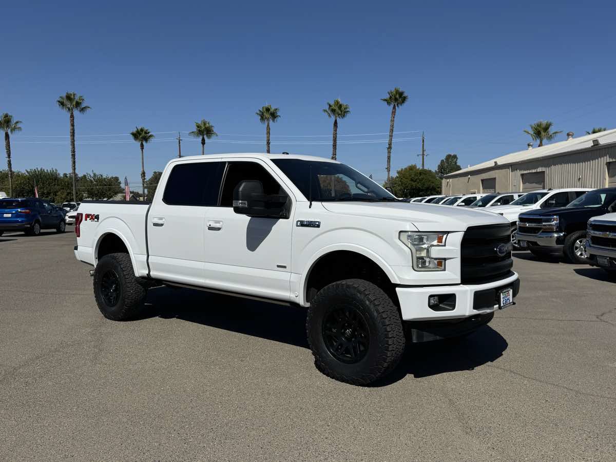 Used 2017 Ford F150 Lariat w/ Equipment Group 502A Luxury AWD/4WD image 13