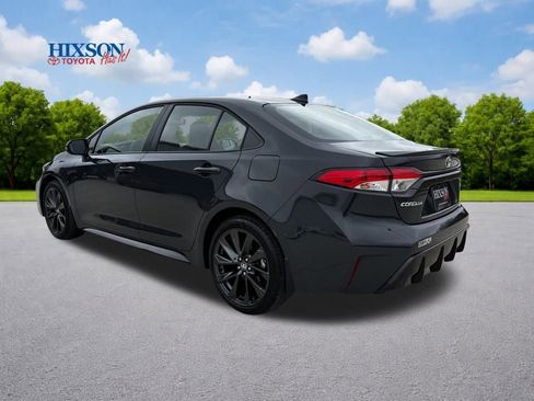 Used 2026 Toyota Corolla SE image 5