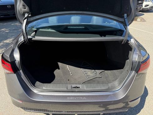 Used 2025 Nissan Sentra SV FWD image 26