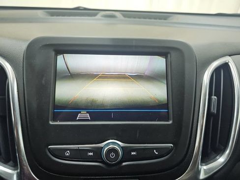 Used 2019 Chevrolet Equinox LT FWD image 18