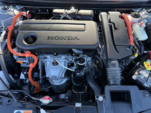 Used 2024 Honda Accord Sport image 33