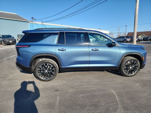 New 2026 Chevrolet Traverse LT w/ Sun and Wheel Package image 9