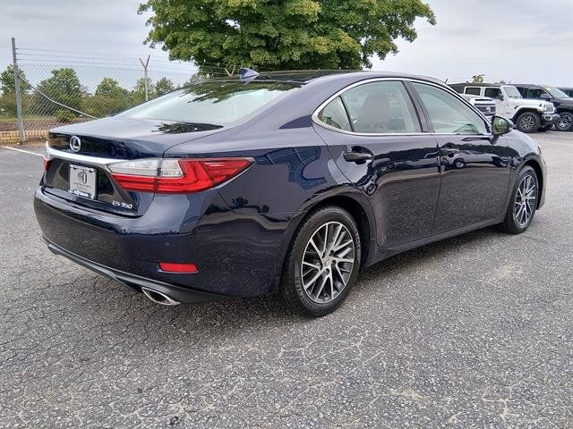 Used 2016 Lexus ES 350 w/ Navigation System Package FWD image 3