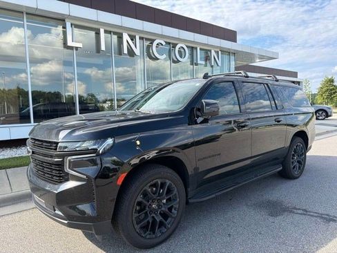 Used 2023 Chevrolet Suburban RST w/ Sport Performance Package AWD/4WD image 1