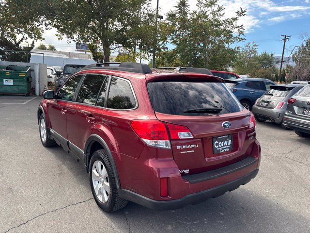 Used 2011 Subaru Outback 3.6R Limited AWD/4WD image 6
