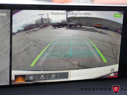 Used 2025 Nissan Armada PRO-4X w/ Pro-4X Premium Package image 24