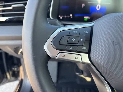 Used 2025 Volkswagen Jetta S image 11