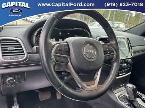 Used 2020 Jeep Grand Cherokee Limited X image 24