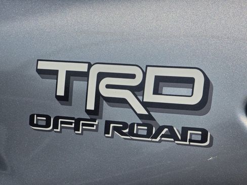 Used 2024 Toyota Tacoma TRD Off-Road AWD/4WD image 32