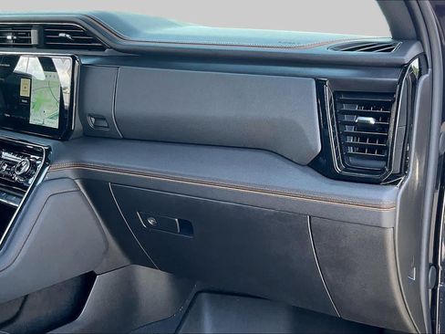 Certified 2026 GMC Sierra 2500 AT4 AWD/4WD image 18