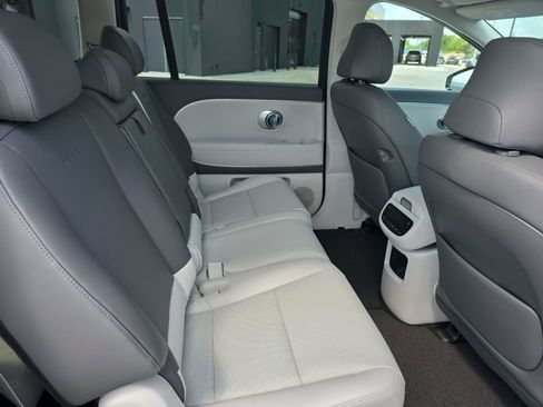 New 2026 Hyundai Ioniq 9 SEL AWD/4WD image 16