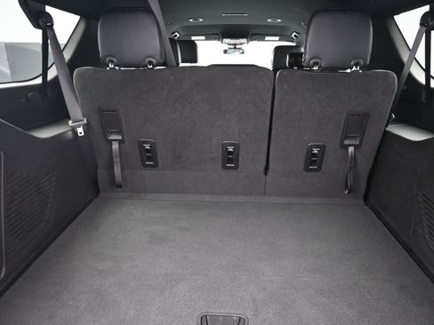 Used 2024 Chevrolet Suburban LS w/ Driver Alert Package image 28