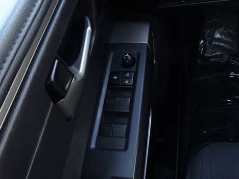 Used 2022 Toyota Tundra SR5 image 38