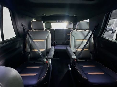 Used 2023 GMC Yukon AT4 image 25