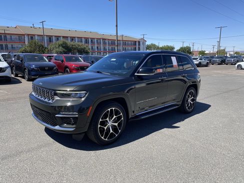 Used 2023 Jeep Grand Cherokee Summit AWD/4WD image 55
