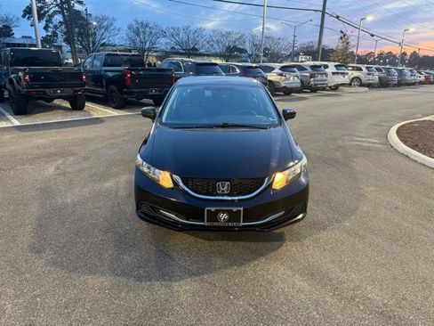 Used 2015 Honda Civic LX image 4