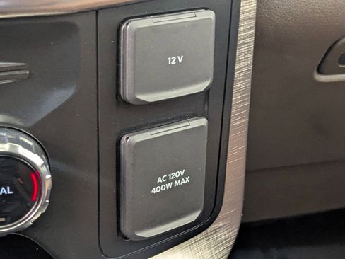 Certified 2022 Ford F150 King Ranch w/ Equipment Group 601A High image 29