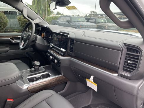 New 2026 GMC Sierra 1500 Elevation w/ Elevation Premium Package AWD/4WD image 65