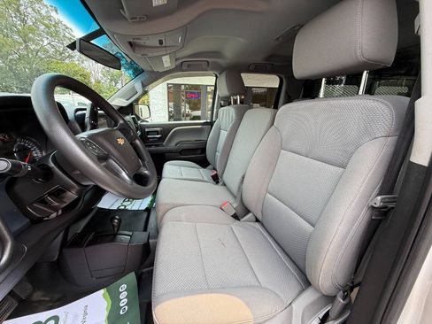 Used 2019 Chevrolet Silverado 1500 W/T w/ WT Convenience Package AWD/4WD image 14