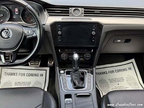 Used 2019 Volkswagen Arteon SE FWD image 18