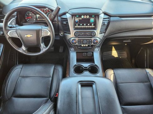 Used 2015 Chevrolet Tahoe LT w/ Luxury Package AWD/4WD image 26