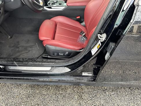 Used 2024 BMW 330i Sedan w/ Convenience Package RWD image 31