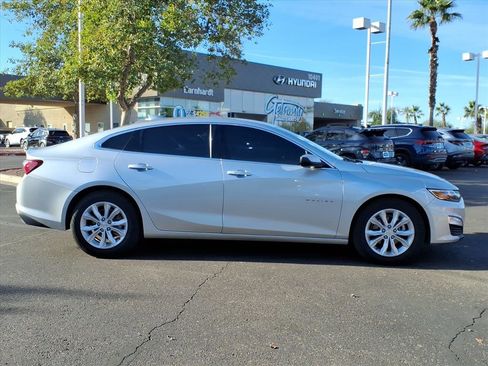 Used 2022 Chevrolet Malibu LT image 6