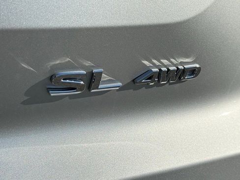 New 2025 Nissan Pathfinder SL w/ SL Premium Package image 17