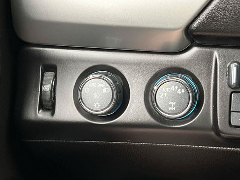 Used 2017 Chevrolet Tahoe Premier AWD/4WD image 19