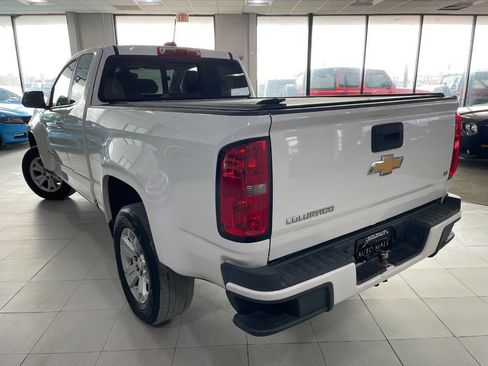 Used 2017 Chevrolet Colorado LT w/ LT Convenience Package image 5