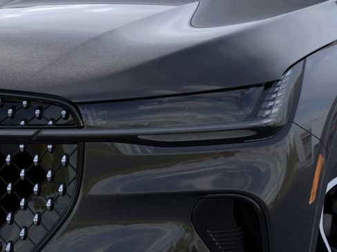 New 2026 Lincoln Nautilus Reserve AWD/4WD image 19