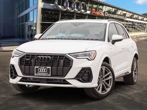 Used 2025 Audi Q3 2.0T Premium w/ Convenience Package AWD/4WD image 1