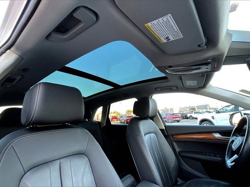 Used 2022 Audi Q5 2.0T Premium Plus image 21