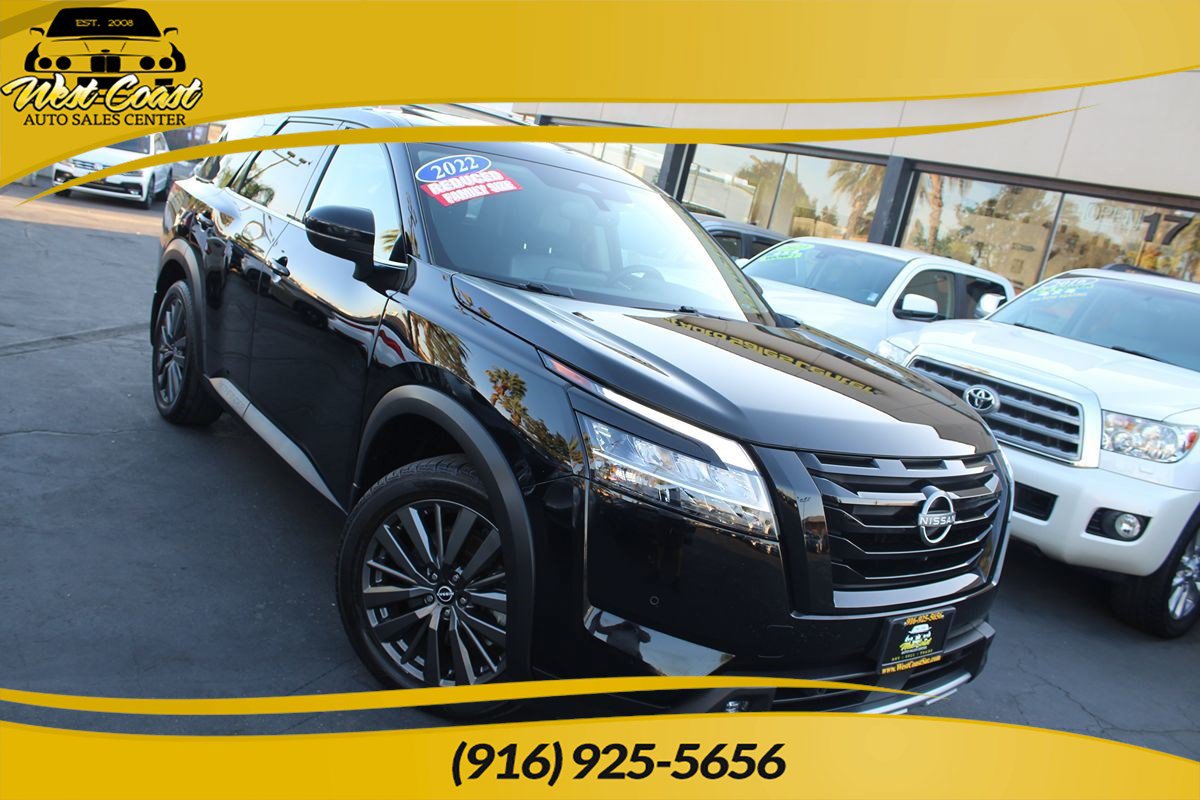 Used 2022 Nissan Pathfinder SL w/ SL Premium Package FWD image 1