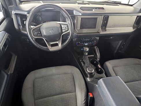 Used 2023 Ford Bronco Outer Banks AWD/4WD image 12