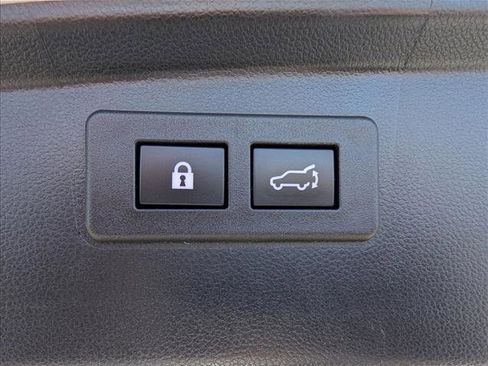 Used 2022 Subaru Outback Limited AWD/4WD image 7