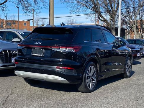 Used 2023 Audi Q4 e-tron Premium Plus w/ Premium Plus image 3
