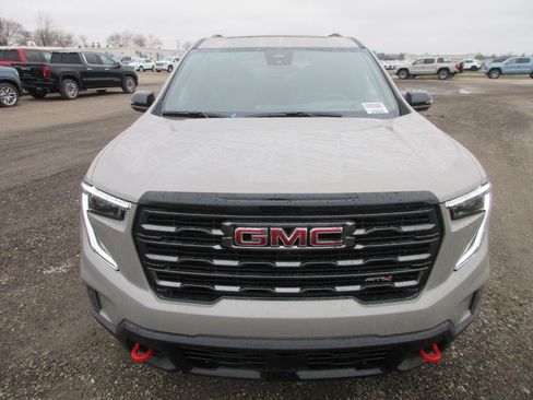 New 2026 GMC Acadia AT4 w/ Luxury Package image 11