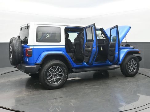 New 2026 Jeep Wrangler Unlimited Sahara AWD/4WD image 55