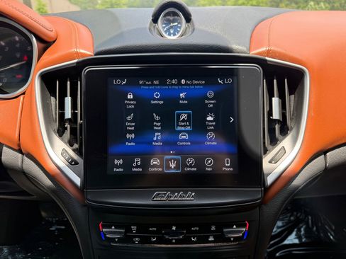 Used 2019 Maserati Ghibli RWD image 30