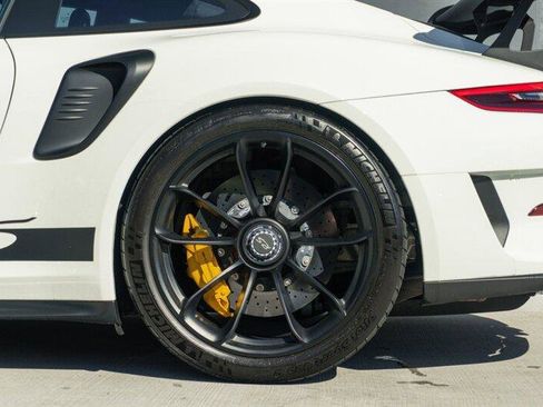 Used 2019 Porsche 911 GT3 RS w/ Weissach Package image 19
