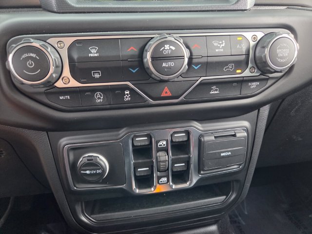 Certified 2023 Jeep Wrangler Unlimited Sport AWD/4WD image 26